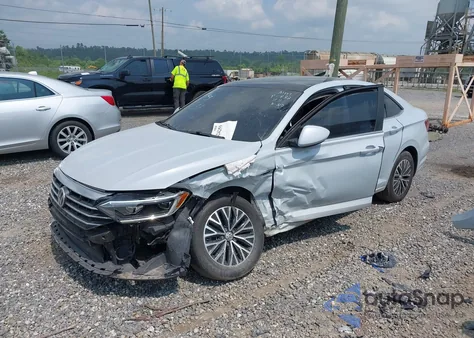 2019 Volkswagen Jetta 1.4T Sel z USA, uszkodzony, nr VIN 3VWE57BU1KM035952